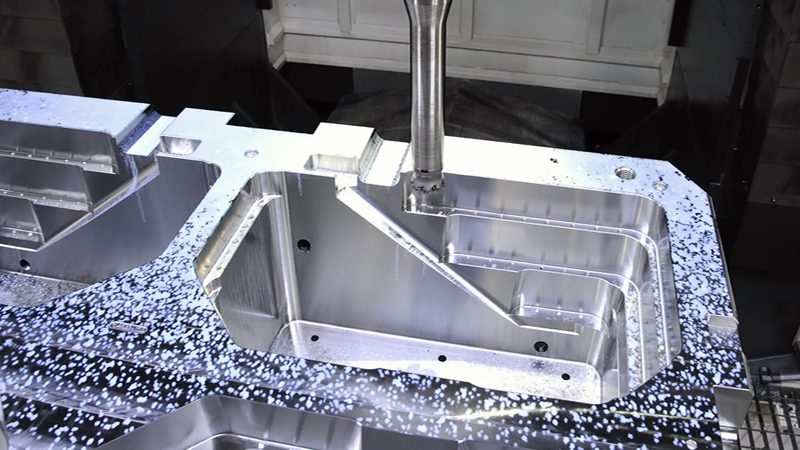 电子连接器冲压模具定制：揭秘其核心工艺与选型要点**