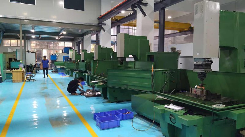 精密不锈钢拉伸模具：制造工艺与选型要点